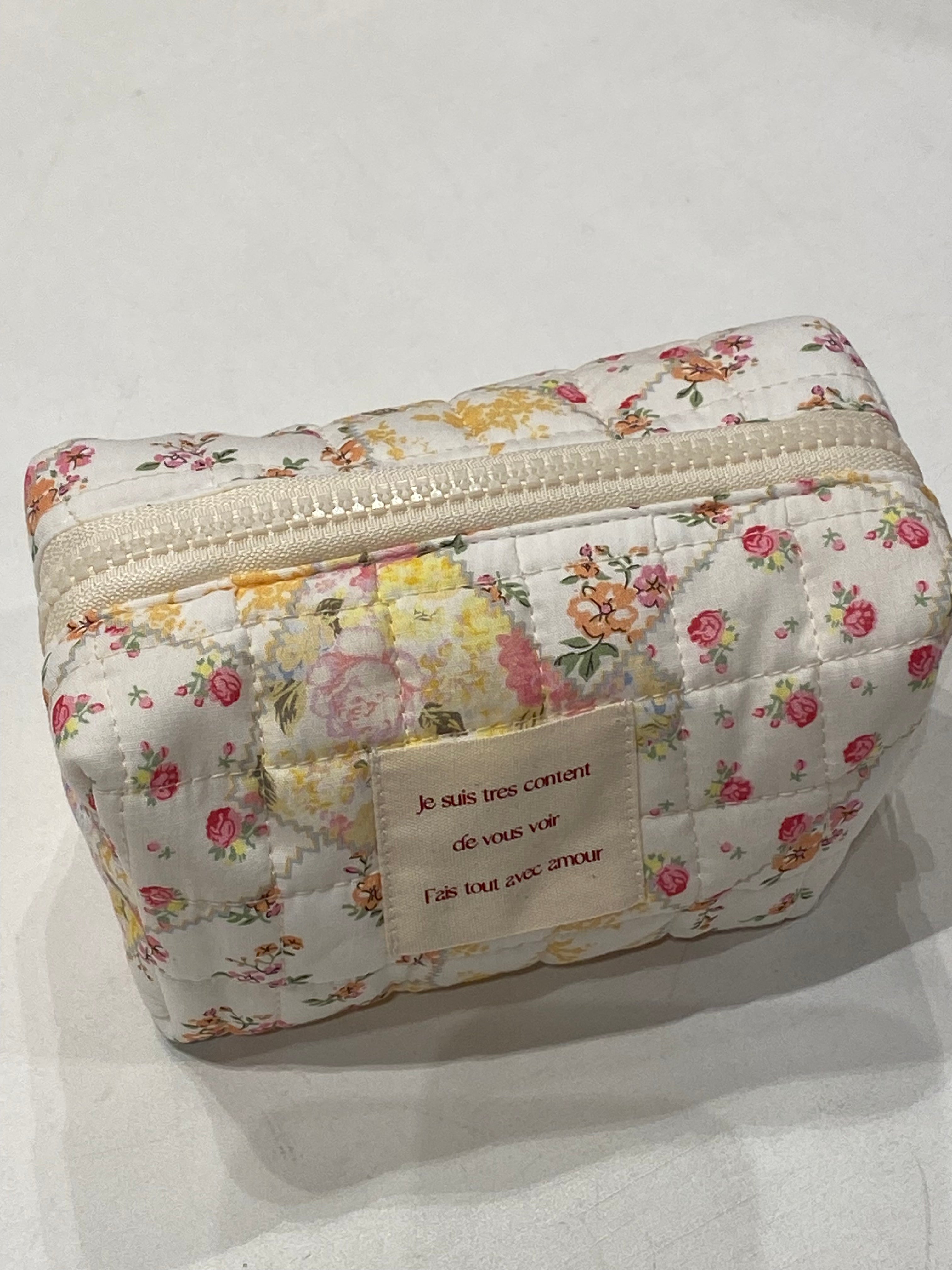 Floral Pouch - Pink