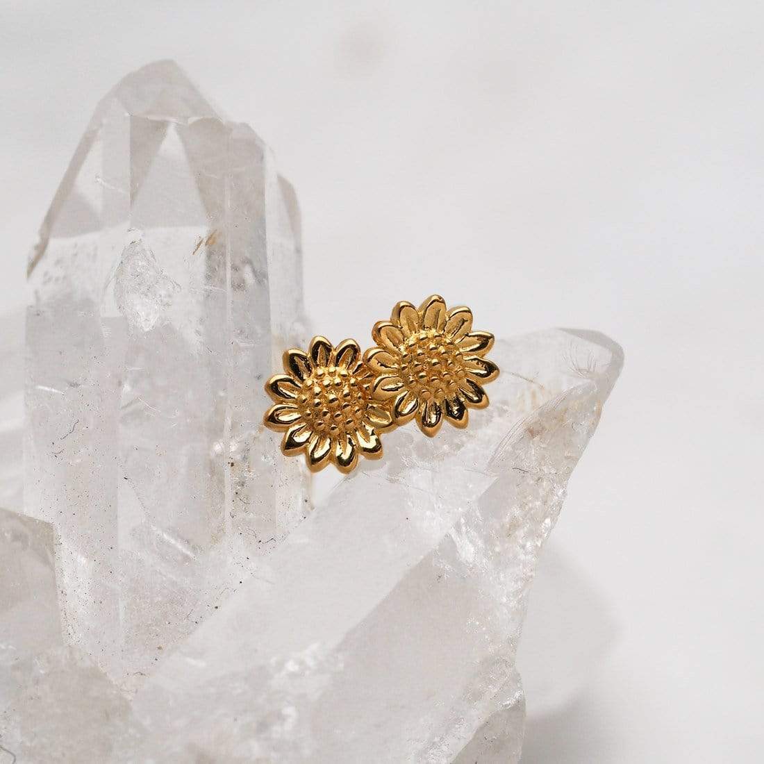 Delicate Sunflower Studs Gold